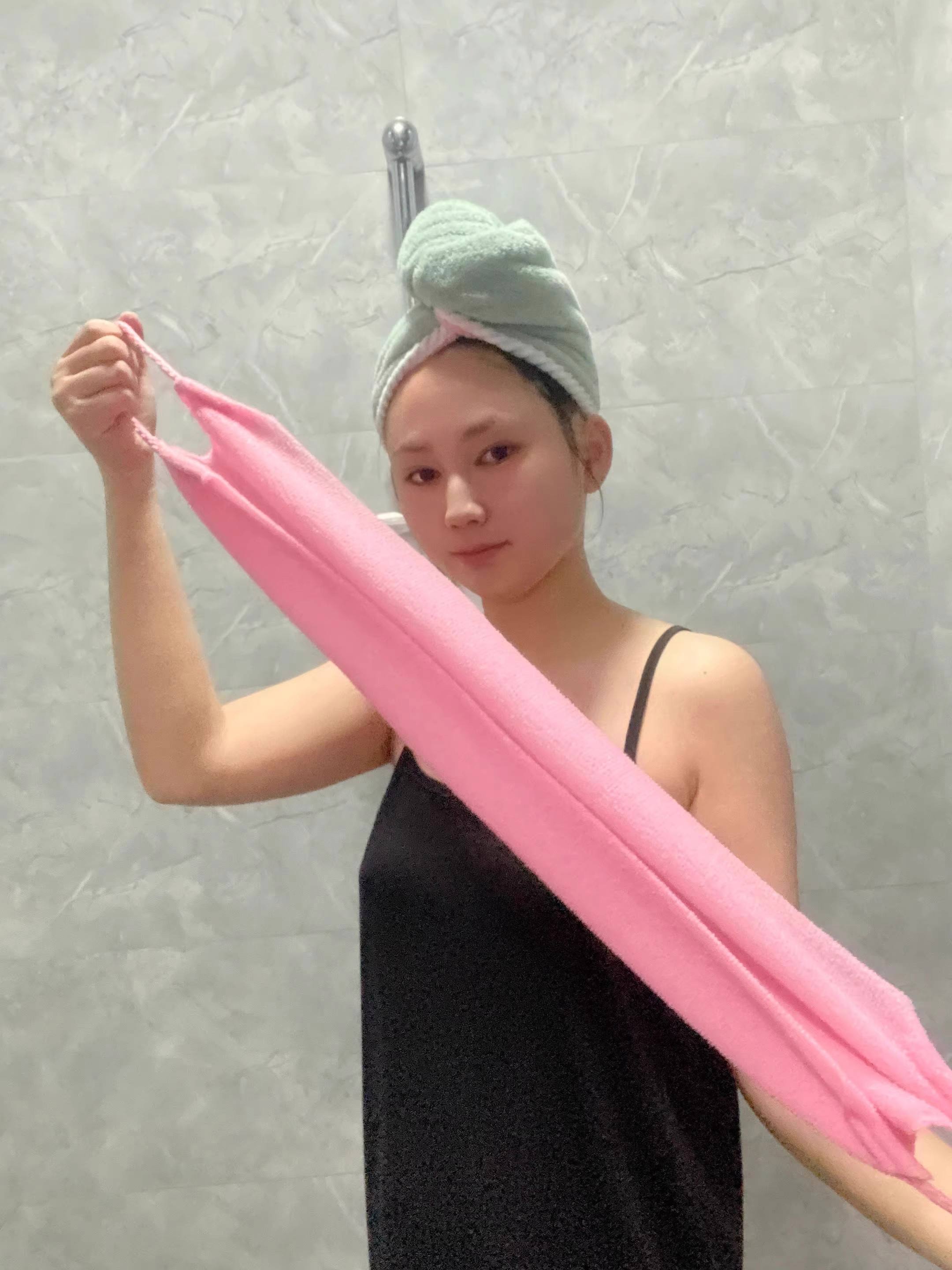 搓光美女衣服新版本()