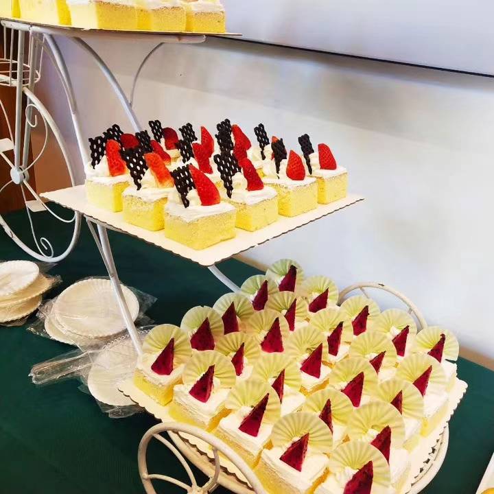 地下城与勇士打桩蛋糕(dnf打桩吃的蛋糕是什么)