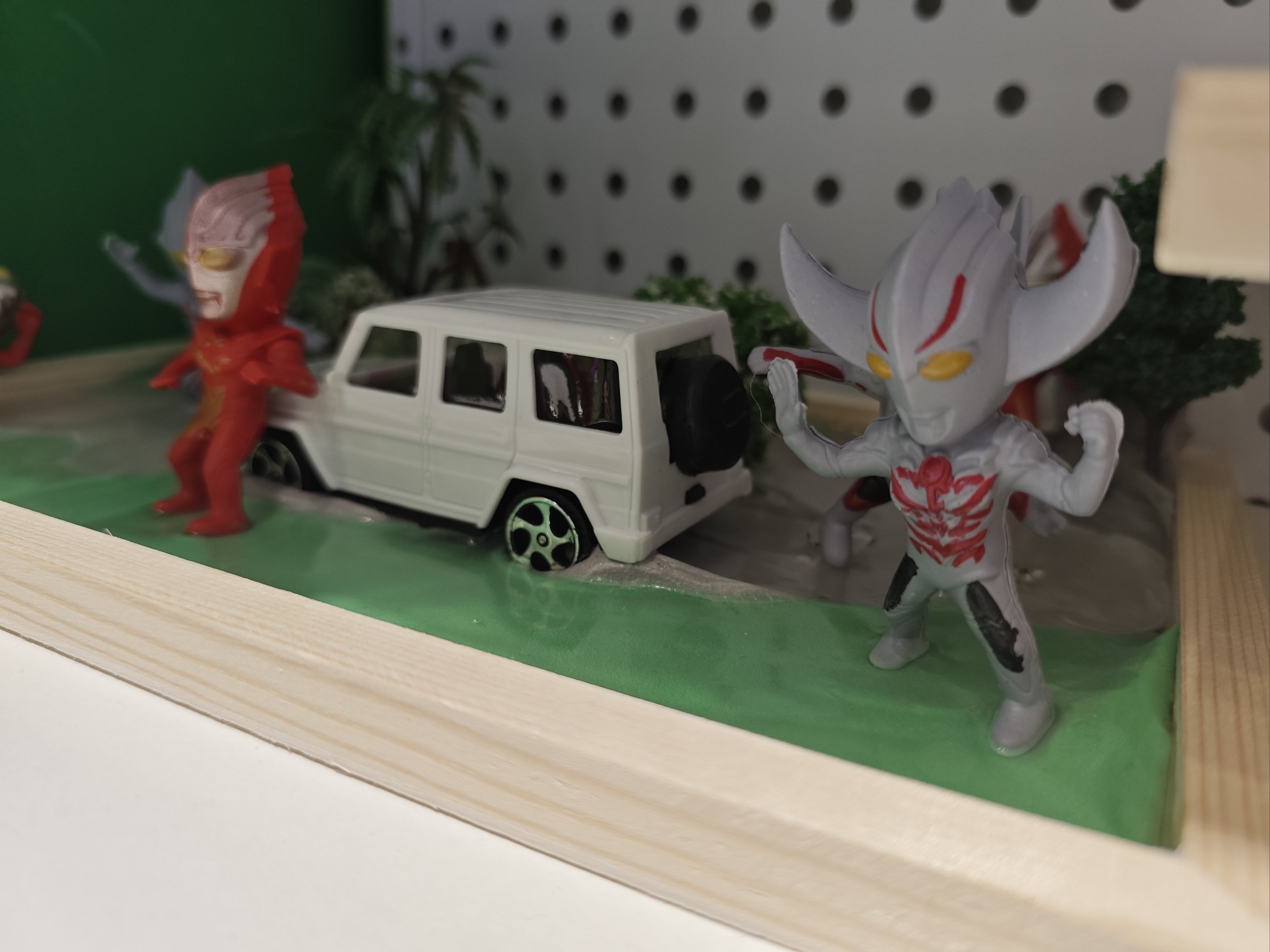 奥特曼过山车小游戏(奥特曼过山车小游戏怎么玩)