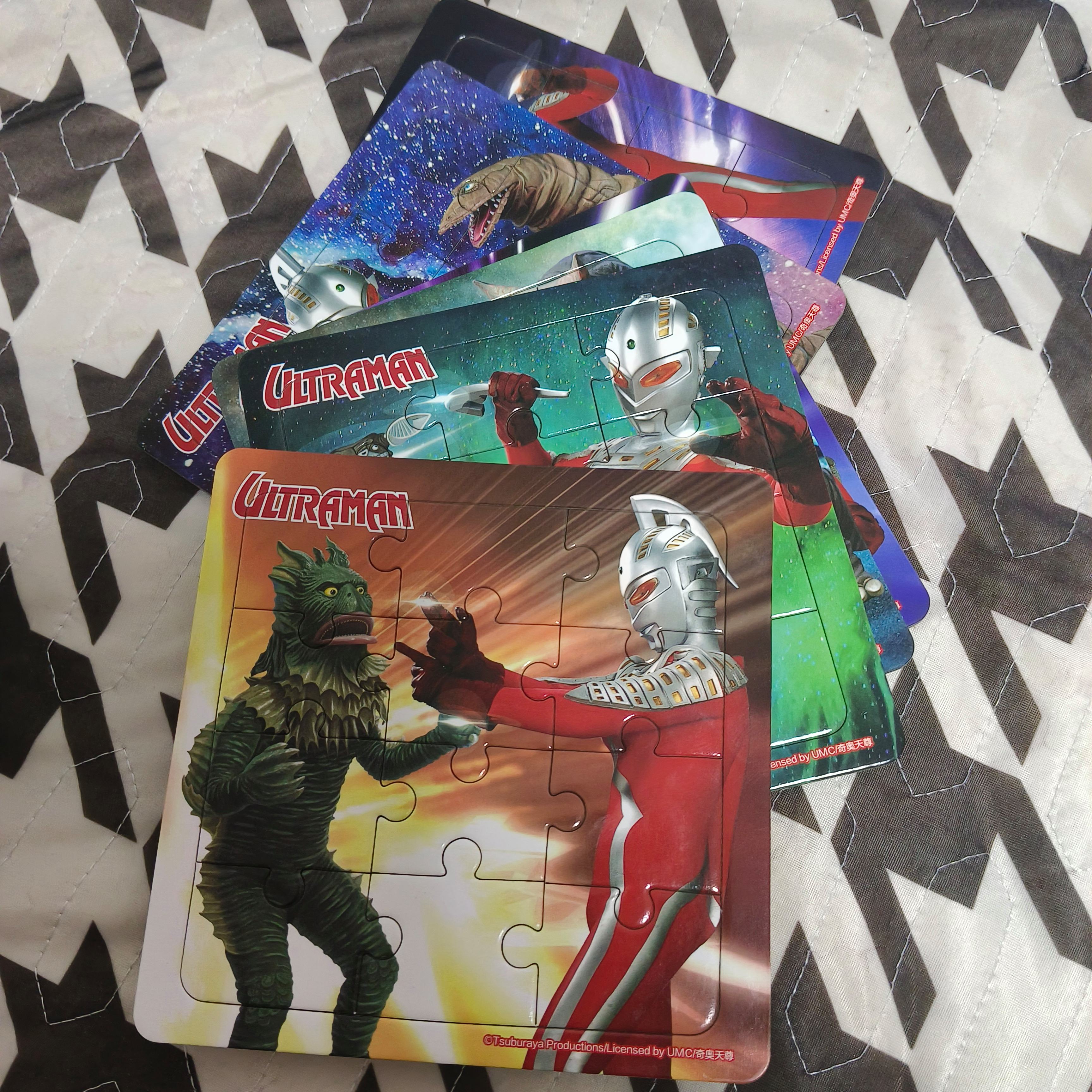 奥特曼卡片拼图游戏(奥特曼卡片拼图游戏视频)