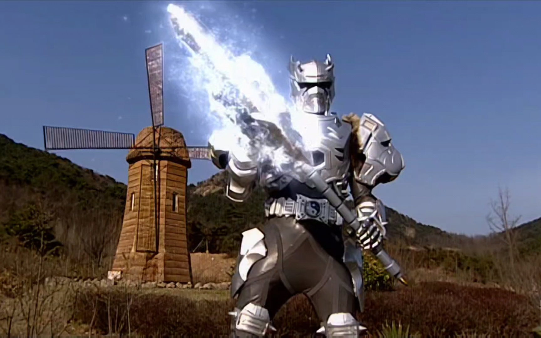 铠甲勇士之游戏大战僵尸(4399铠甲勇士大战僵尸)