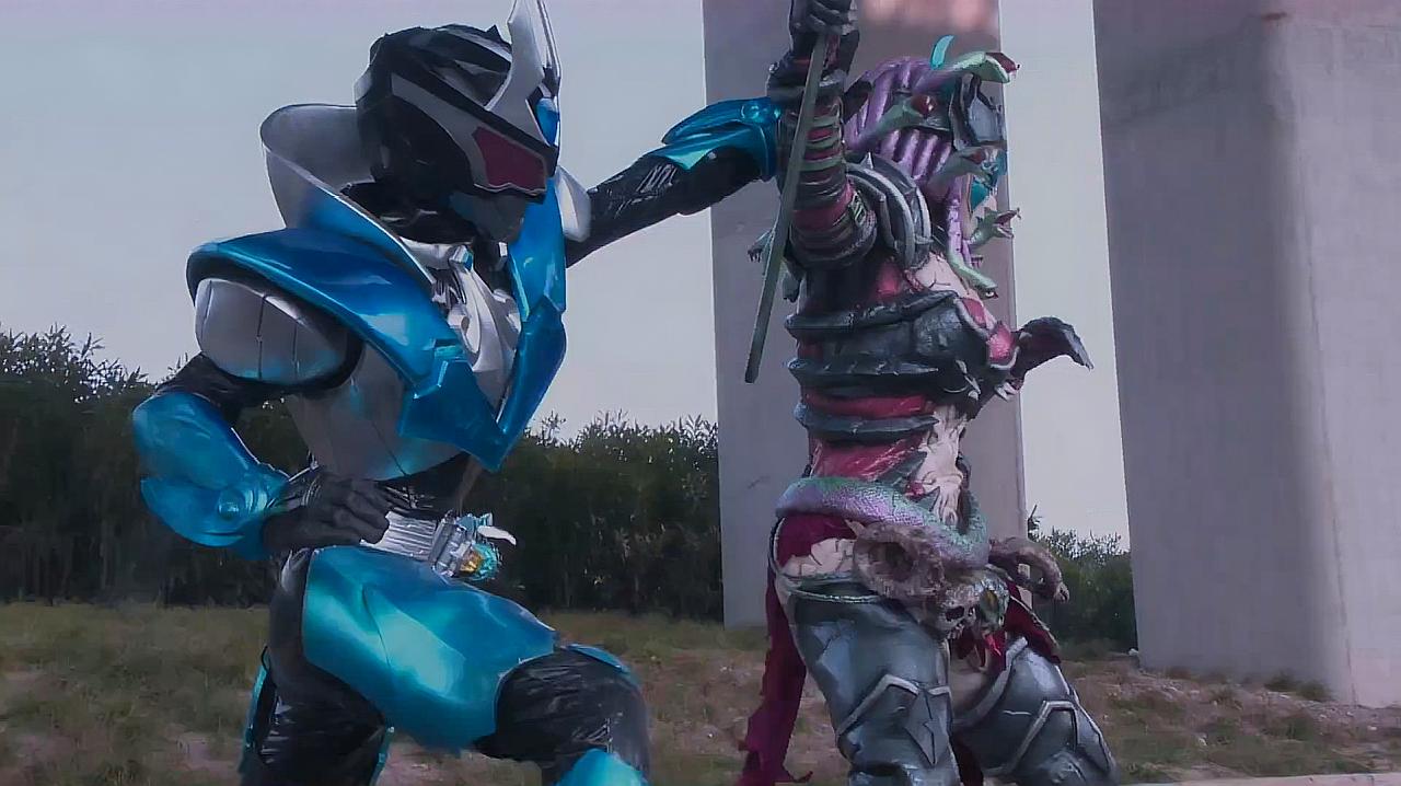 铠甲勇士打怪兽大全(铠甲勇士怪兽大全列表)