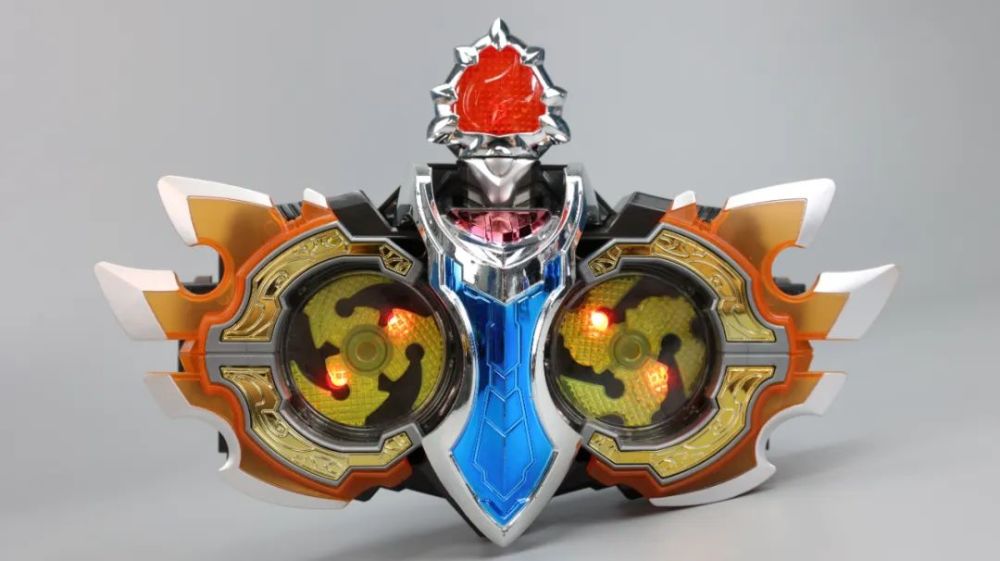 铠甲铠甲勇士的武器(铠甲勇士中武器排行榜)