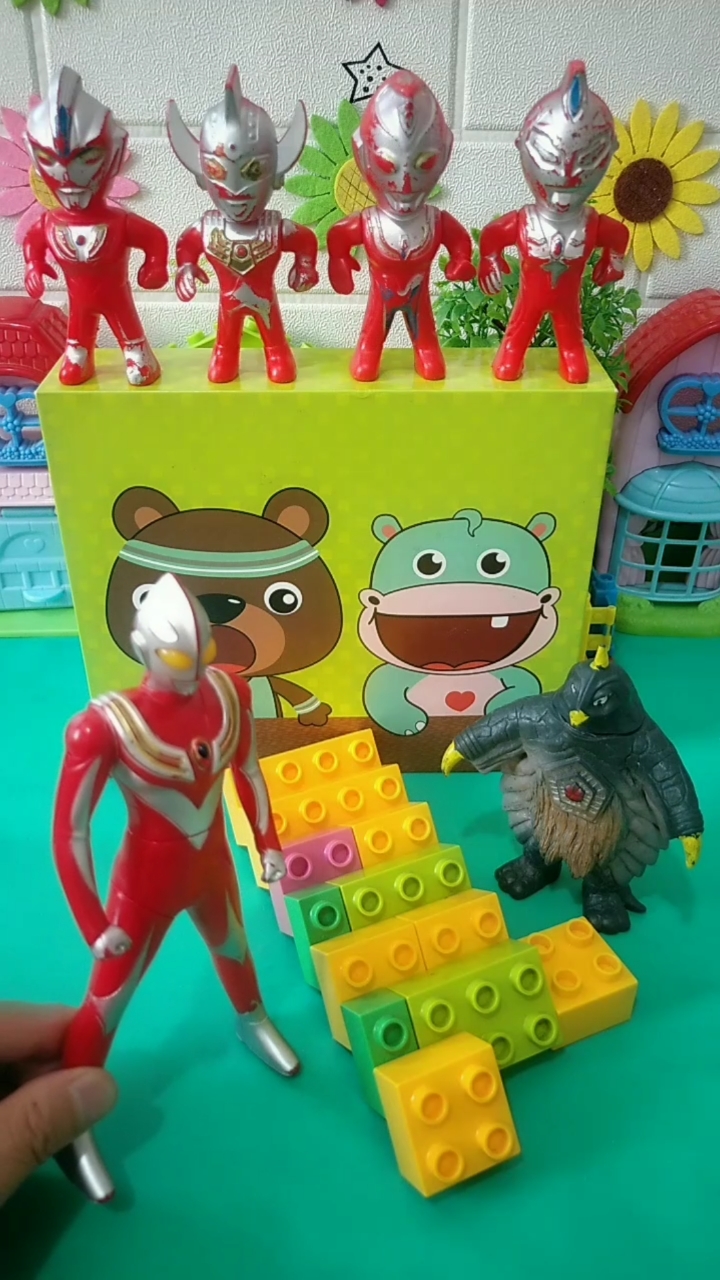 小奥特小奥特曼奥特曼()