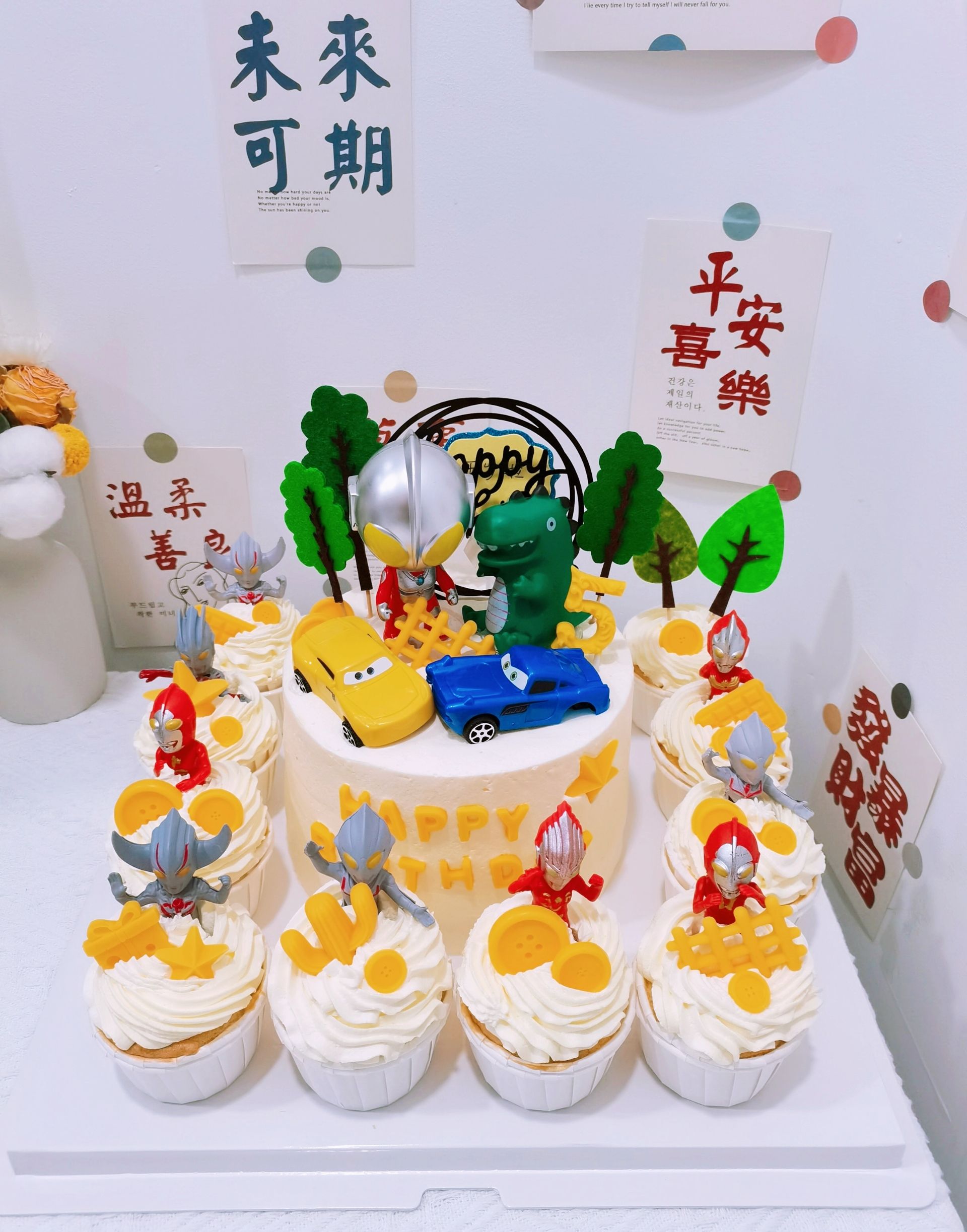 奥特曼蛋糕图片大全(奥特曼蛋糕图片2020)