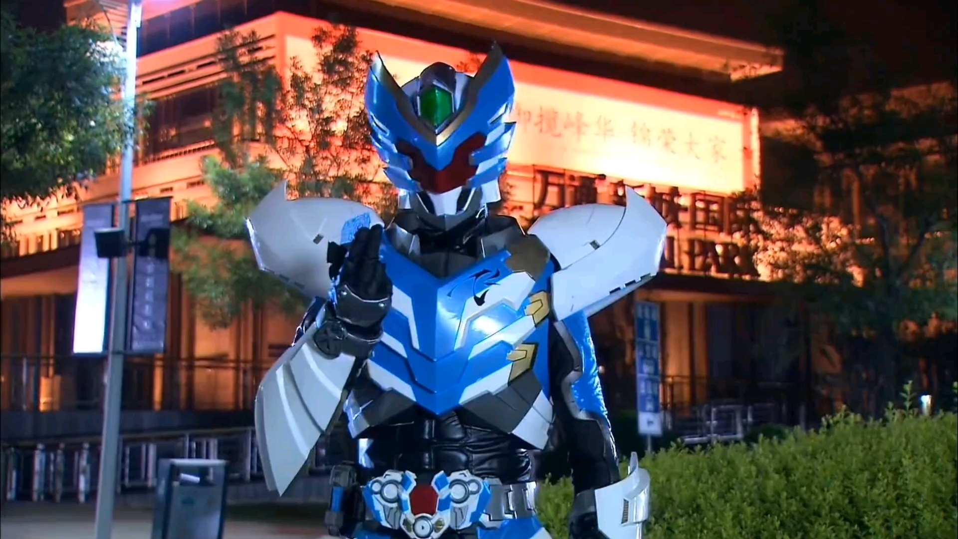 刑天铠甲勇士三(铠甲勇士刑天三人合照)