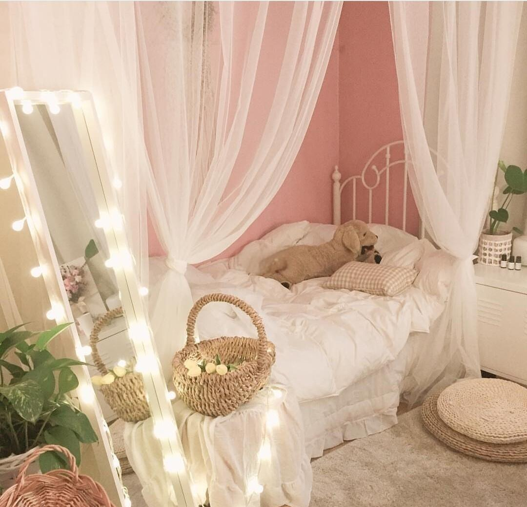 女生房间梦幻(女生梦幻卧室的图片)