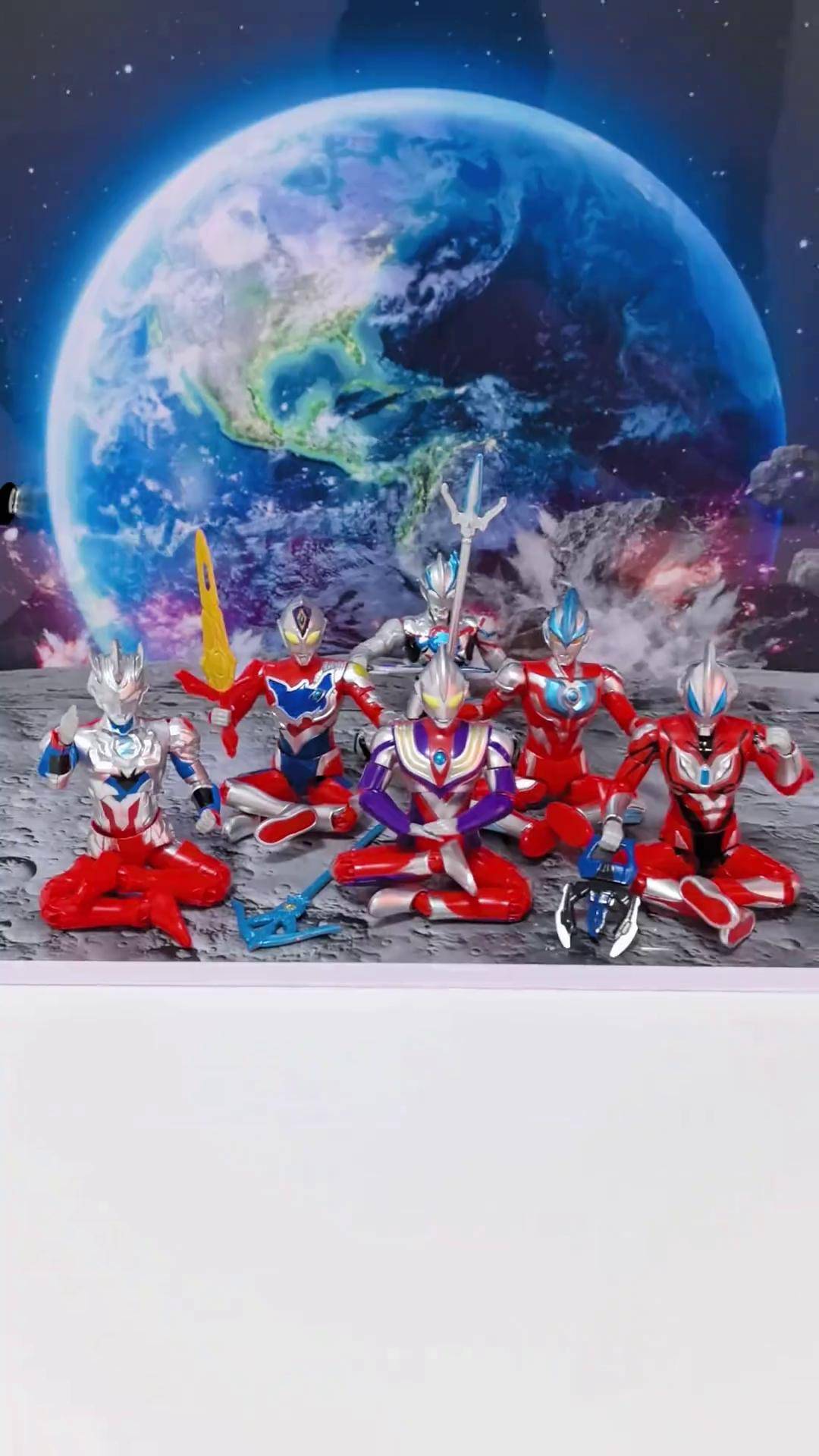 奥特曼战队拼图(奥特曼大集合拼图游戏)