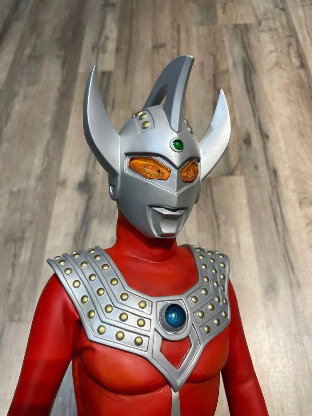 黄金泰罗奥特曼3(黄金泰罗奥特曼3D)