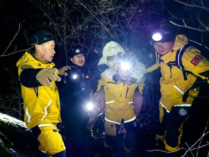 救援帅气小伙攻略(救援帅气小伙攻略视频)