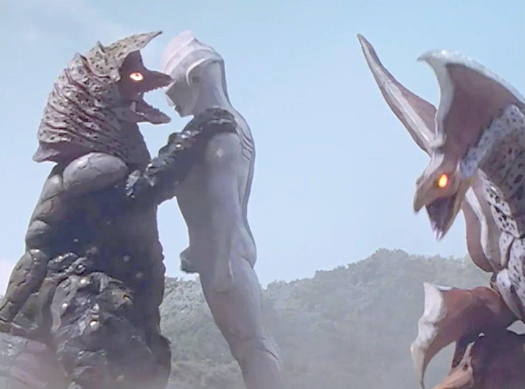 奥特曼与怪兽(奥特曼与怪兽的视频)