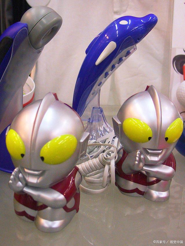 孙悟空小奥特曼大(孙悟空大战奥特曼12集)