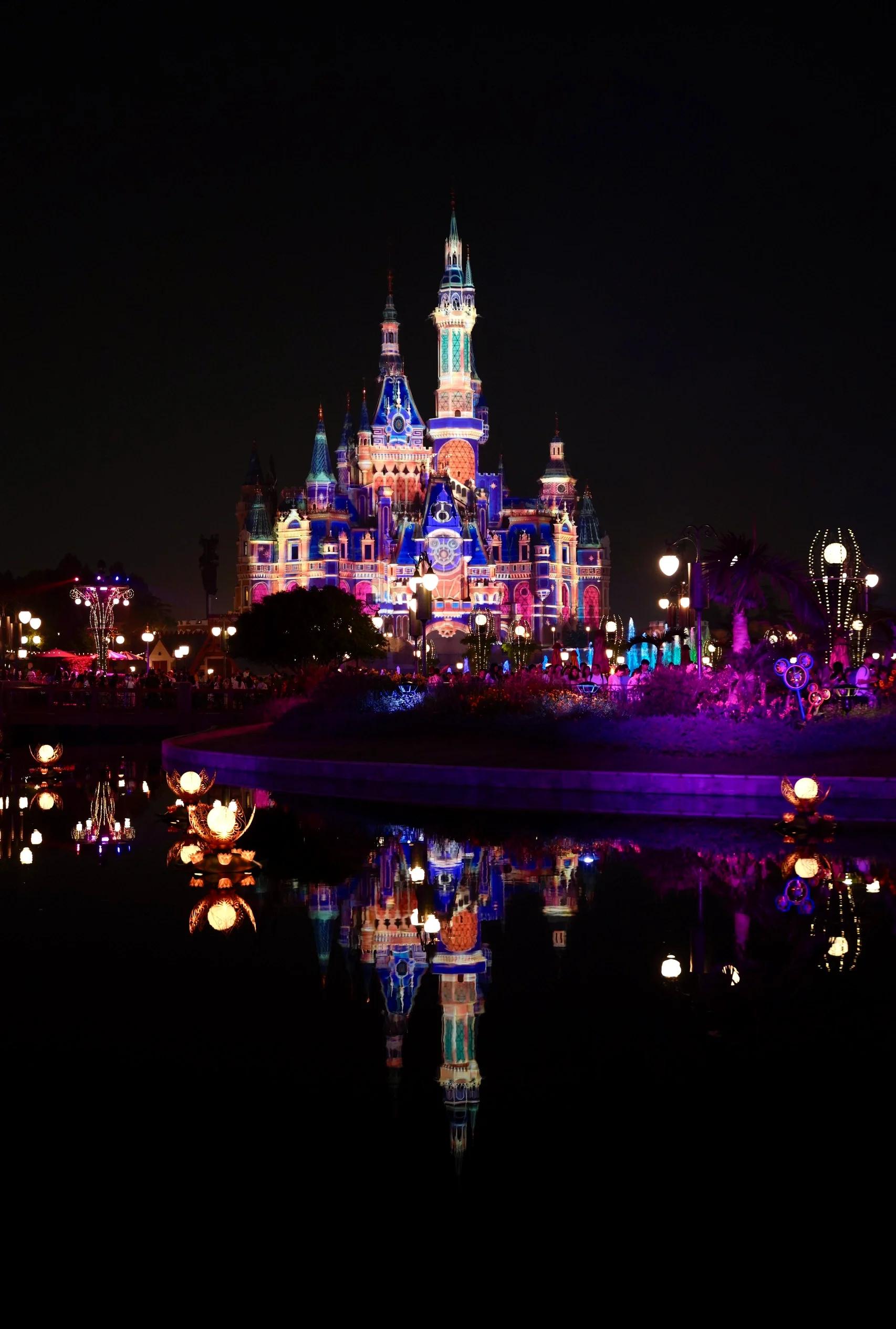 手机恐怖城堡攻略(恐怖城堡小游戏攻略)