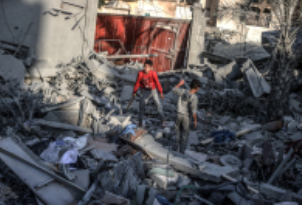 救援善良的男孩游戏攻略(儿童卡通片善良小伙子帮助有困难的小姐姐)