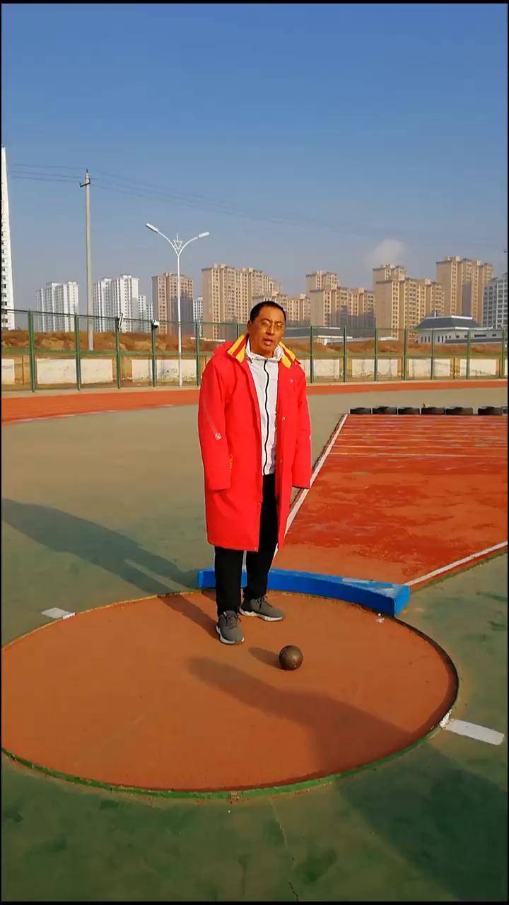 疯狂铅球攻略(疯狂铅球攻略图文)