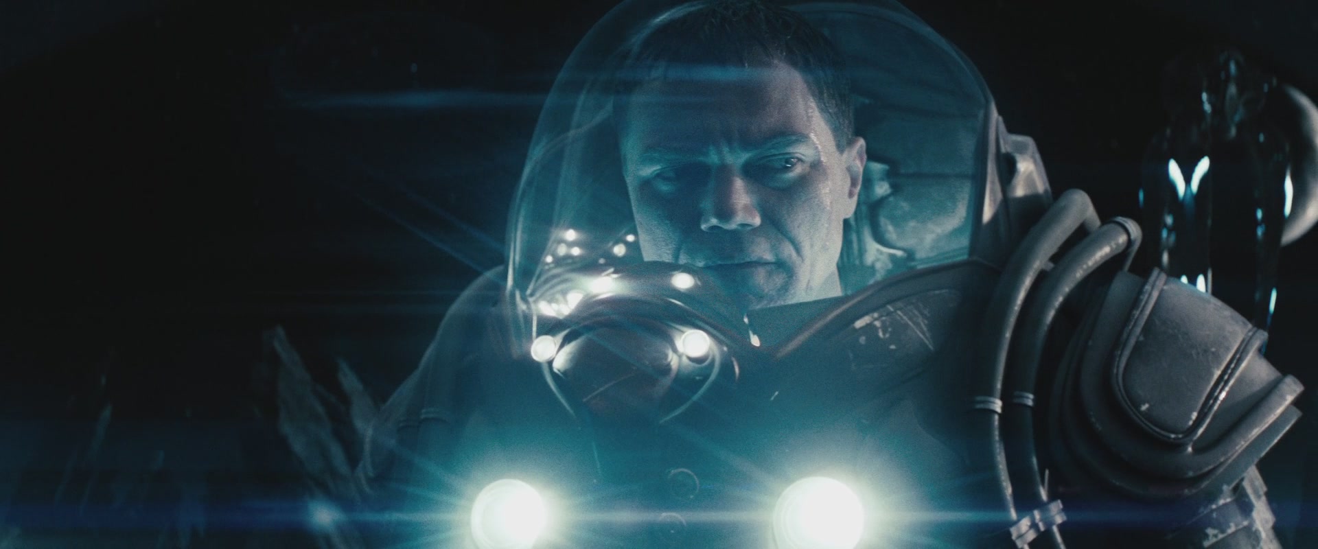 奥特曼大电影钢铁的宇宙()