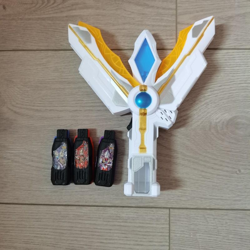 奥特曼大作战辅助器(奥特曼大作战内购破解版)