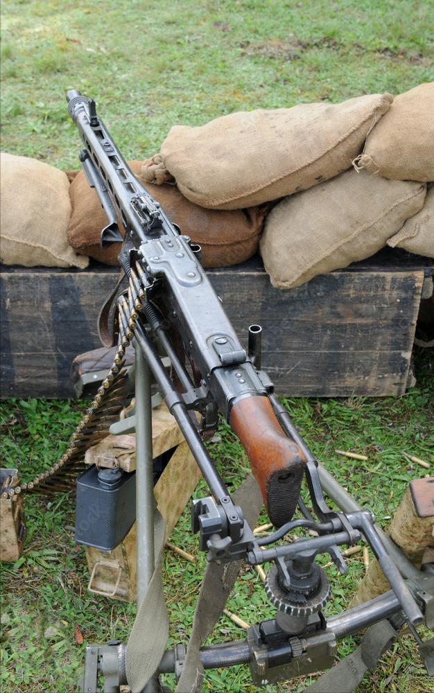 二战前线2最牛的武器(二战前线2每关解锁武器)