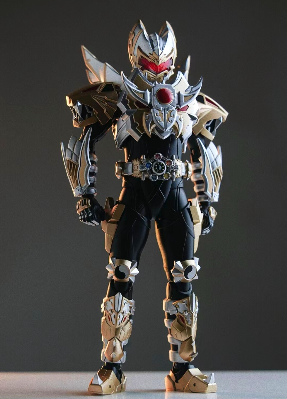 铠甲勇士之帝皇(铠甲勇士之帝皇铠甲免费全集)