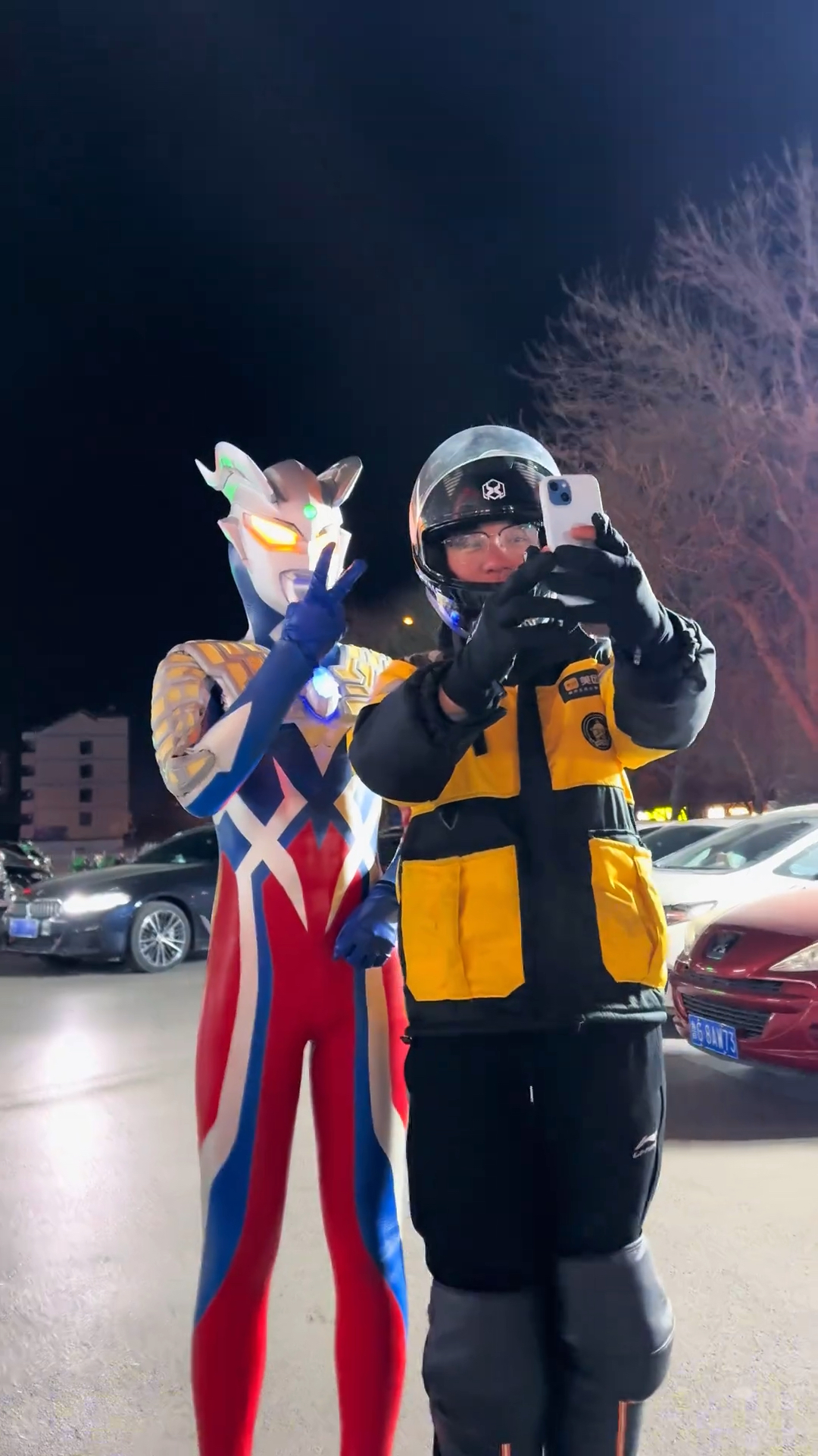 小孩变身奥特曼的图片(小孩变身奥特曼的图片可爱)