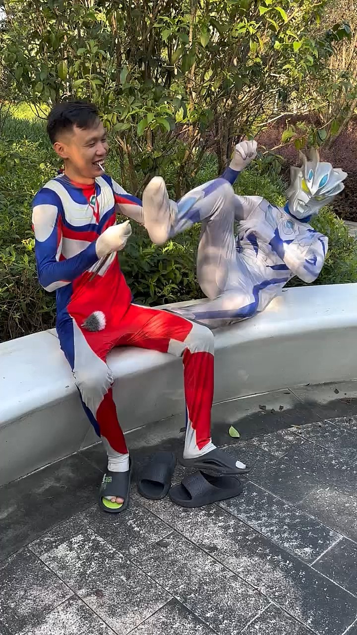 挑逗奥特曼10(奥特曼逗比视频大全)