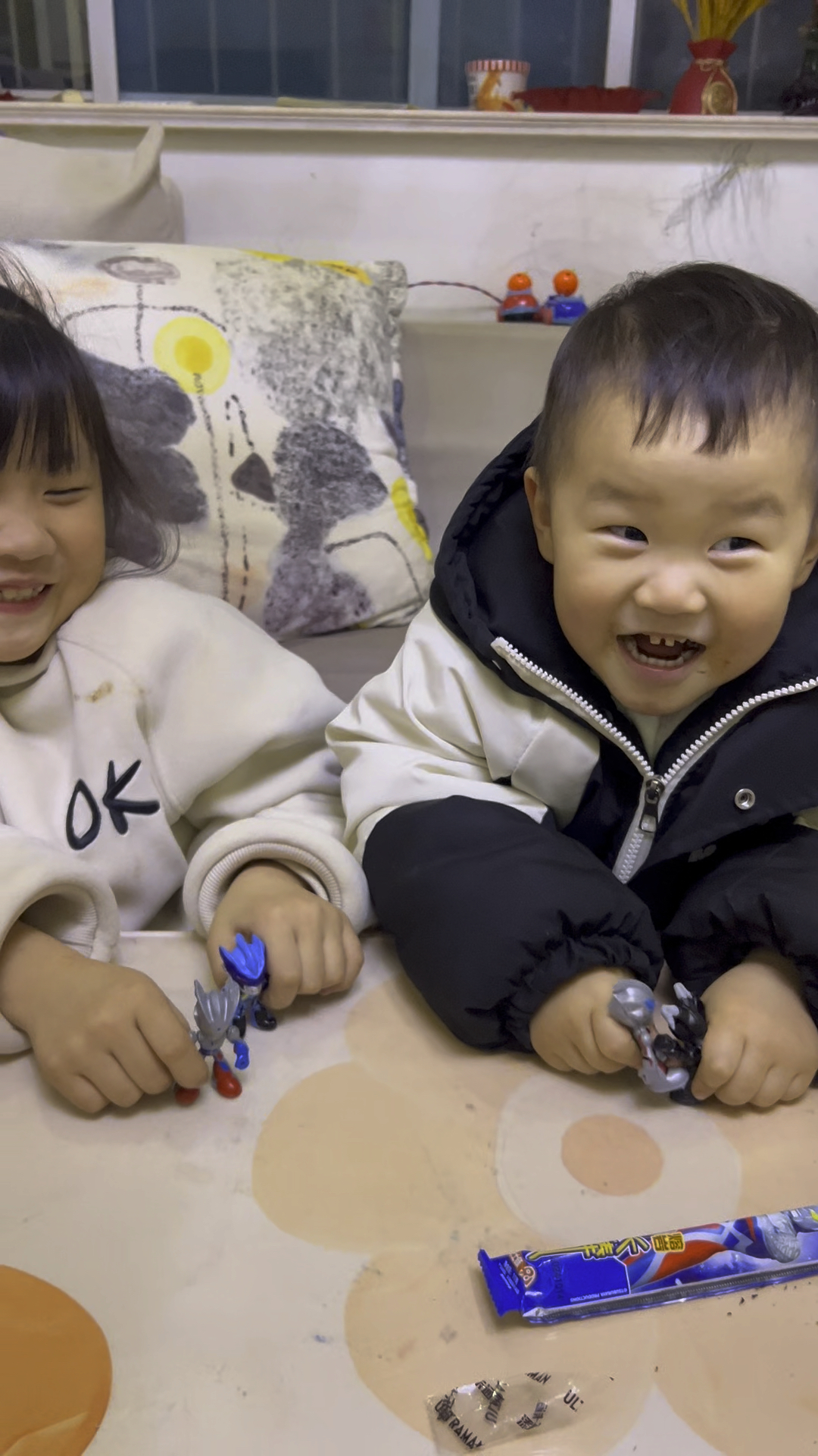 奥特曼打怪兽上(搜一下奥特曼打怪兽)