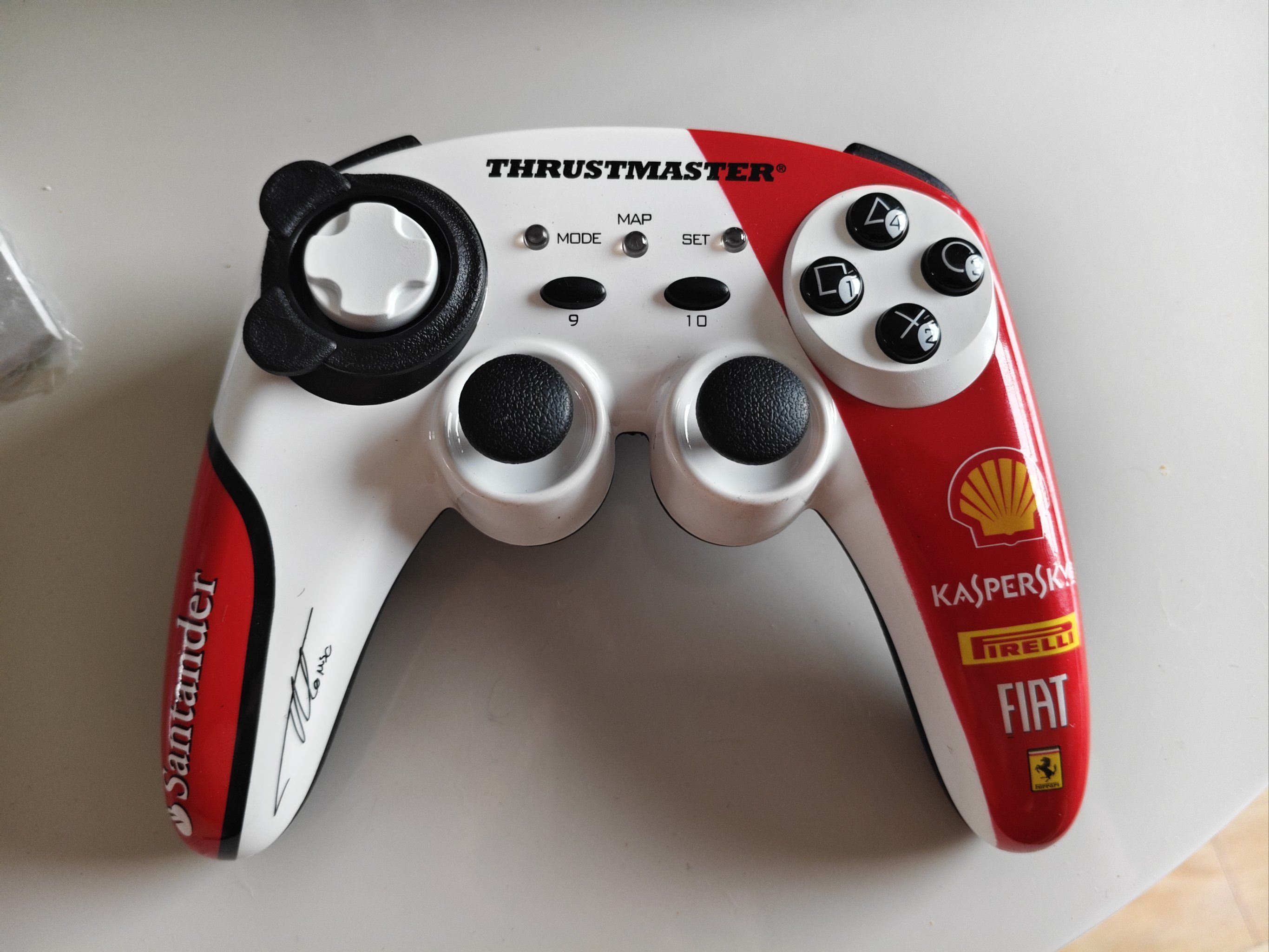 奥特曼的手柄游戏(奥特曼的手柄游戏怎么玩)