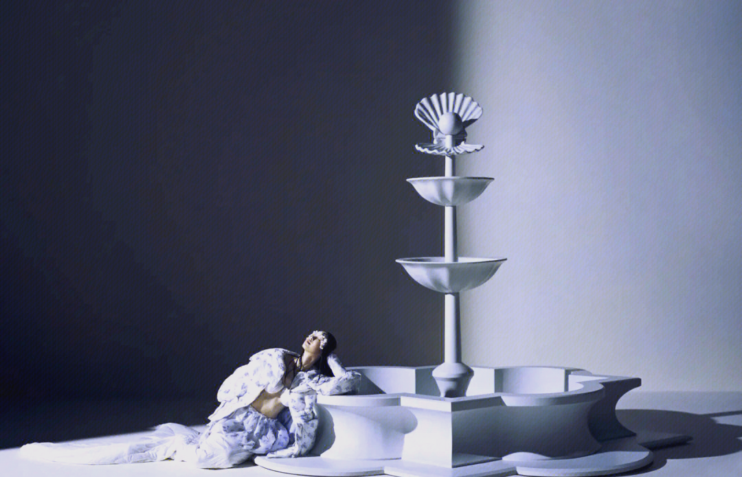 梦幻美人鱼薄羽绒服(梦幻美人鱼长什么样子)