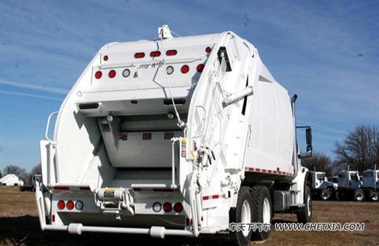 大车吃小车5破解版(大车吃小车5破解版无限钻石2023)