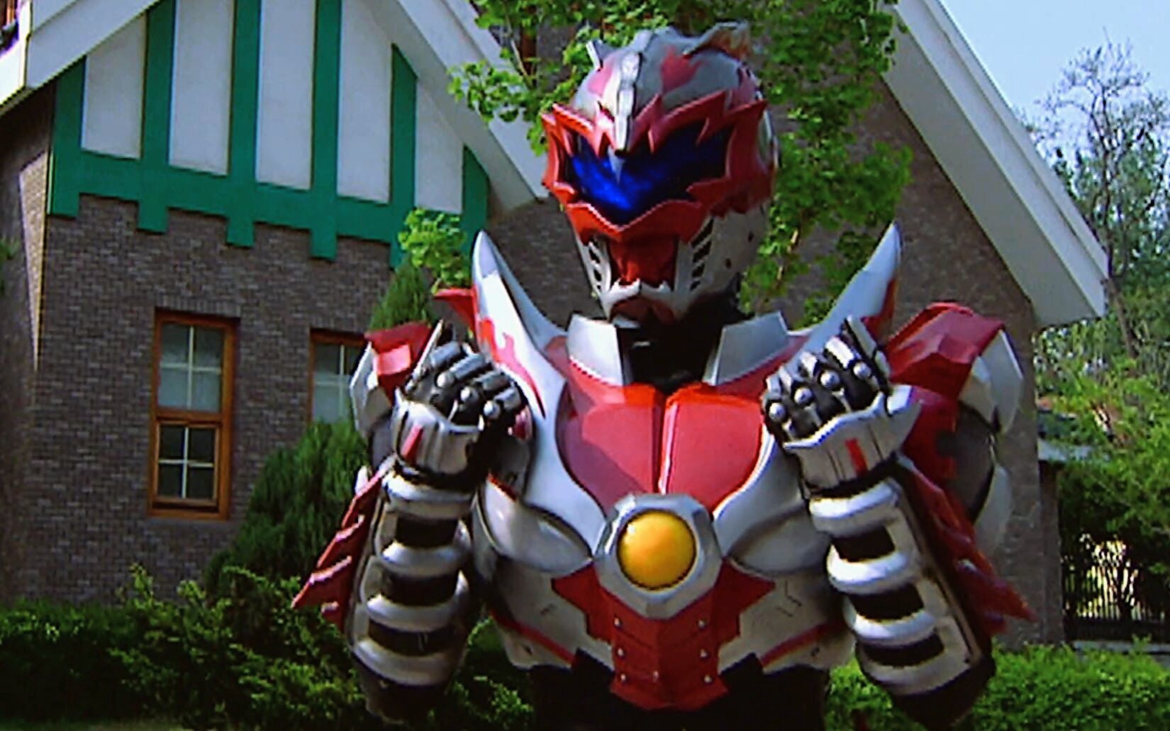 铠甲勇士炎龙侠进化版(铠甲勇士炎龙侠进化版在哪看)