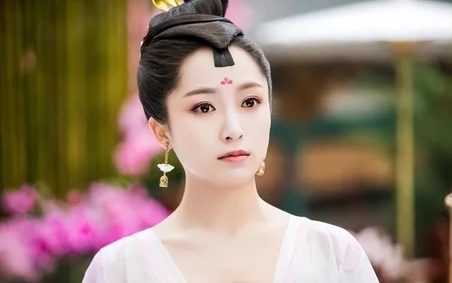 朝中美人破解版完整(朝华美人破解版金手指)