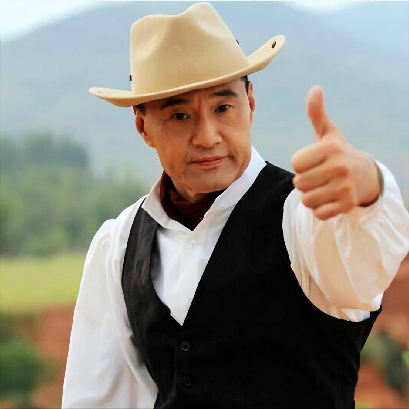 三国游戏广告于荣光(于荣光广告的放置三国攻略)