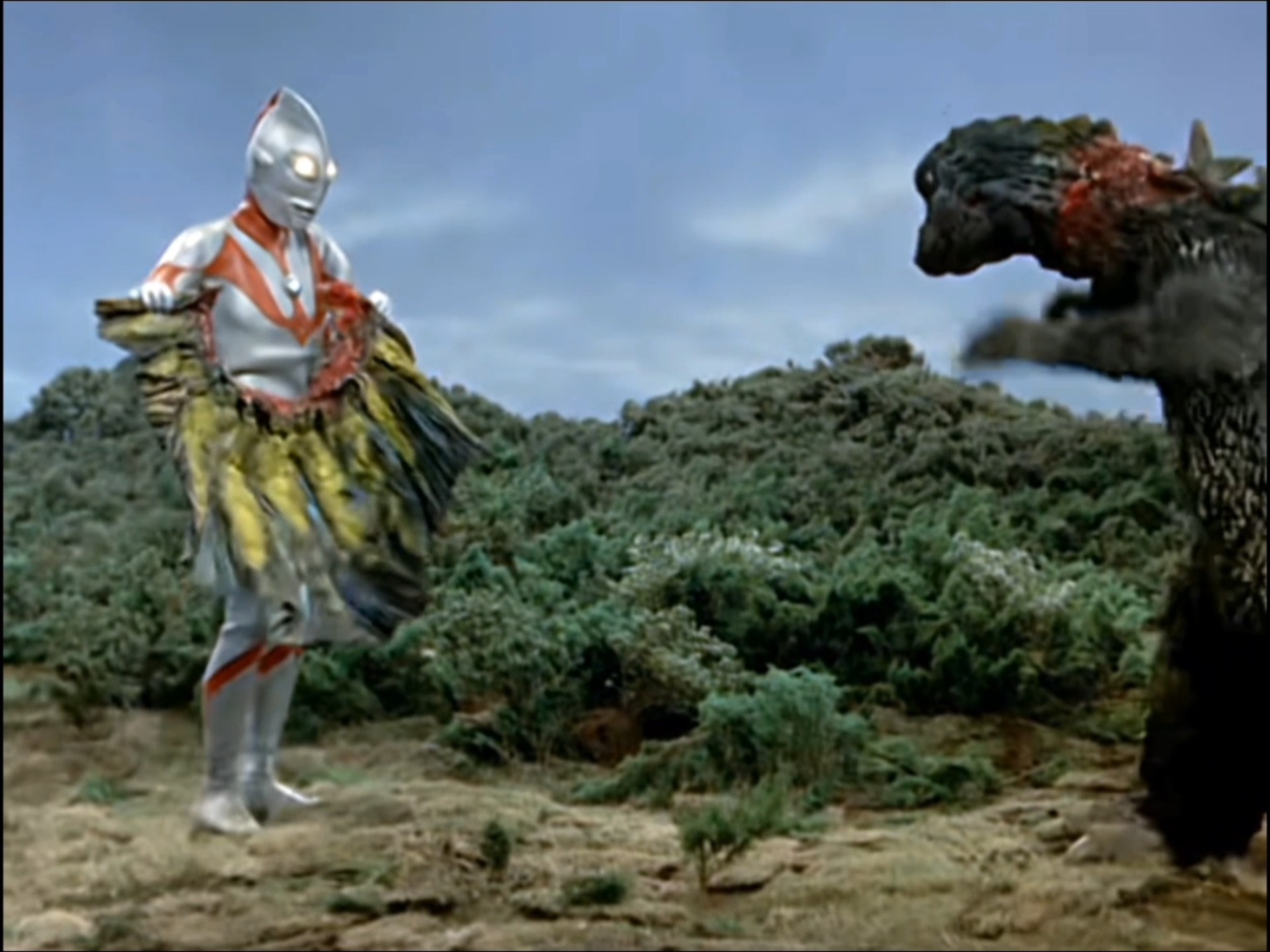 奥特曼被怪兽打败(奥特曼被怪兽打败了真人版)