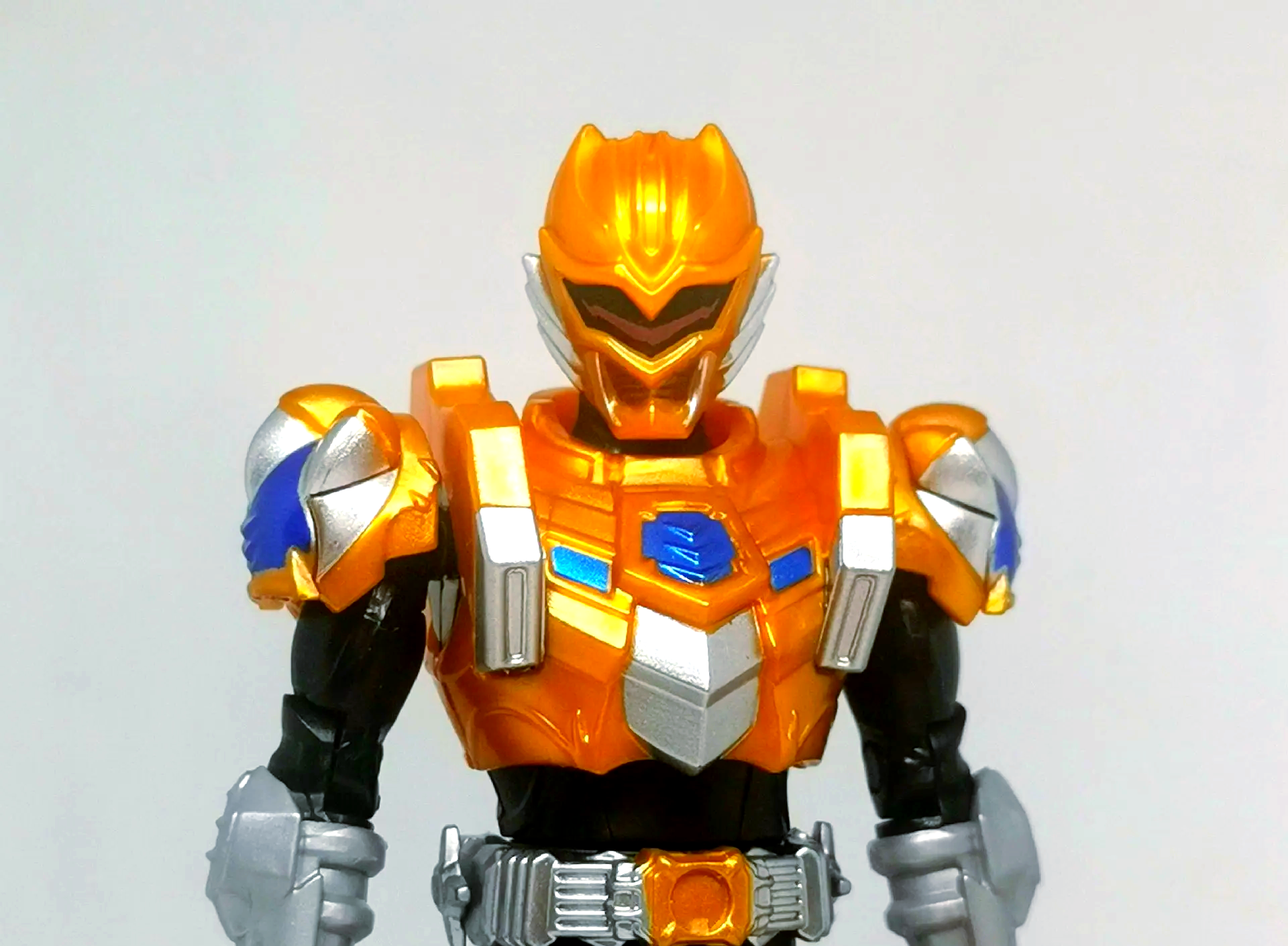 铠甲勇士地虎侠扮演者(铠甲勇士地虎铠甲第几集出现的)