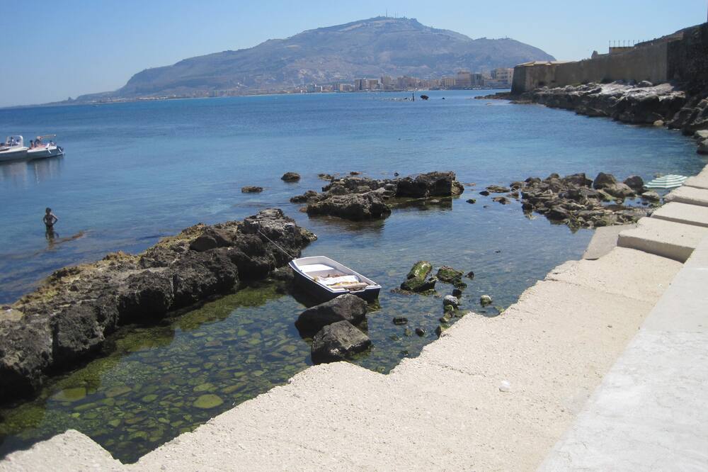 守护海滩堡垒攻略(守护了这片沙滩的究竟是谁呢)